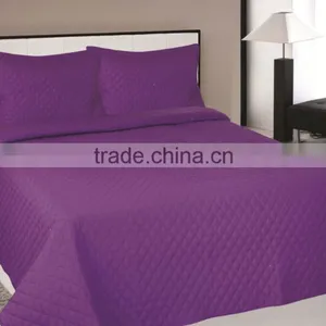 China Supplier Pure Color Ultrasonic Emboss Quilt thumbnail-1