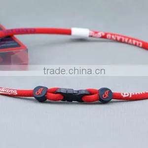 Handmade Weave Patterns Necklace Elastic Knitted Necklace thumbnail-1