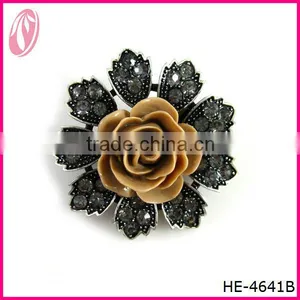 Costume Black Gemstone Brooch Pin With Big Flower Inlaid thumbnail-1