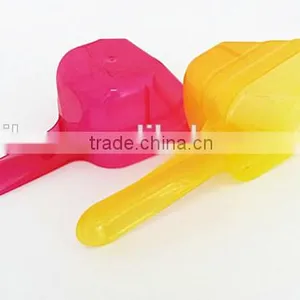 Plastic Spoons thumbnail-1