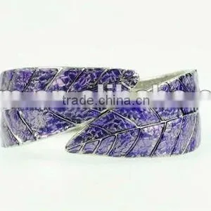 Leaf Shap Fashion Bangle thumbnail-1