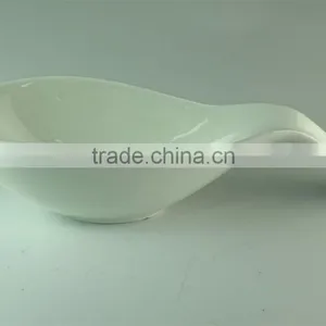 Heat Resistance Unique Spoon Shape Ceramic Soup Bowl Serving Bowls For Hotel Restaurant Use thumbnail-2