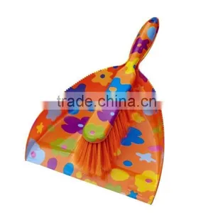 Standard Home Use Plastic Table Cleaning Plastic Broom Dustpan thumbnail-5