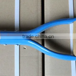 Digging Fork With Wooden Handle thumbnail-4
