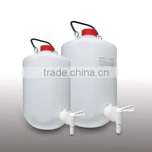 Plastic Aspirator Bottle thumbnail-1