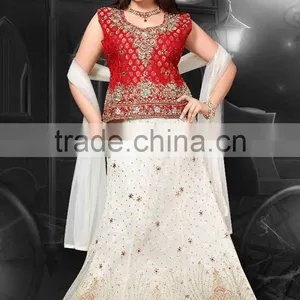 White Lehenga Choli thumbnail-4