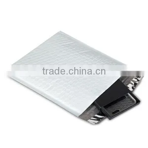 White Matte Bubble Mailer Bags thumbnail-1