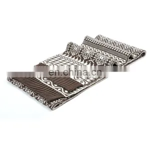Fashion Knitted Jacquard Pattern High Quality Winter Knitted Scarf thumbnail-5