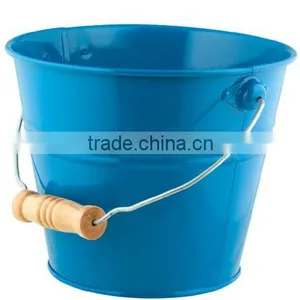 CCGB-G107 New Available Mini Metal Flower Bucket With Wooden Handle, Garden Bucket, Creative Bucket thumbnail-3