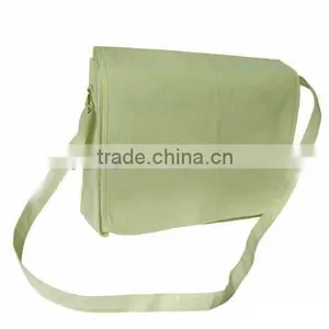 36cm x 32cm x 11cm 420D Message Shoulder Bag thumbnail-4