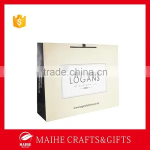 Laminated Art Paper Shopping Bags With Logo thumbnail-1
