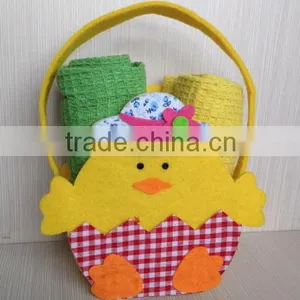 Cute Chick Design Felt Gift Promotion Bags With Towel Set thumbnail-1
