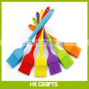 Amazon Hot Selling Solid Core and Hygienic Solid Coating Silicone Pastry Basting Grill Silicone Barbecue Brush thumbnail-3