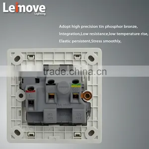 2015 New Design Light Wall Socket Hidden Camera thumbnail-4