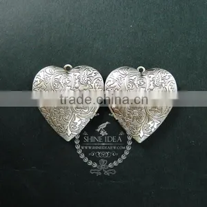 40mm Vintage Style Antiqued Silver Flower Engraved Heart Shape Photo Locket Pendant Charm DIY Supplies 1133006 thumbnail-1