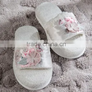 HERA EXCLUSIVE WEDGE SLIPPERS thumbnail-1