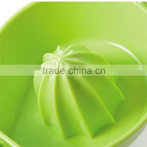 Strainer Design Juicer Plastic Citrus Hand Lemon Orange Squeezer thumbnail-5