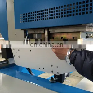 Double Head Colorful Pvc Profile Welding Machine thumbnail-2