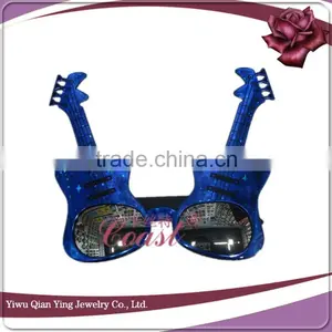 Plastic Laser Color Guitar Shaped Party Glasses thumbnail-3