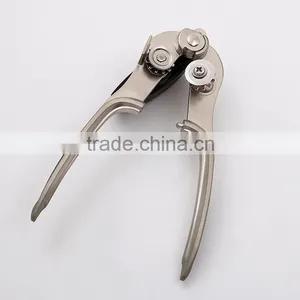 Wholesale Multifunctional Can Opener thumbnail-5