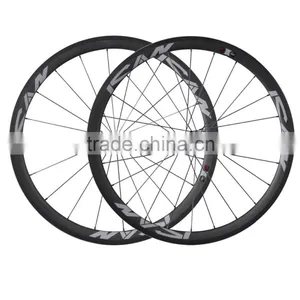 Chinese Road Bike Wheels 700c New Novatec Hub 38mm Clincher 23mm Width Carbon Road Bike Wheels Carbon Fiber Wheelset thumbnail-1