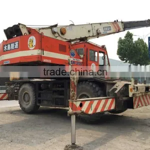 Used KATO 25 Ton Rough Terrain Crane thumbnail-4
