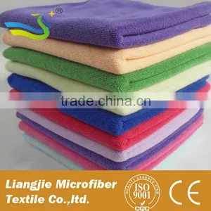 Disposable and Streak Free Microfiber Cloth in Bulk thumbnail-3