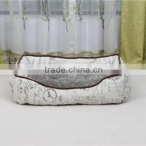 Durable &Breathable Dog Bed Linen Fabric With Vintage Printing Square Style thumbnail-2