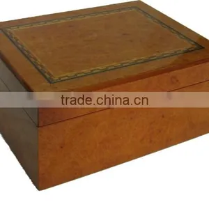 Wooden Cigar Box thumbnail-1