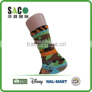 Colourful Camouflage Jacquard Sports Socks thumbnail-4