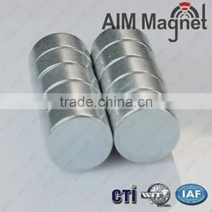 Small Neodymium Magnet Disc 12x5mm thumbnail-4