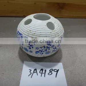 Beautiful Ceramic Flower Vase Decorative Table Vase thumbnail-3