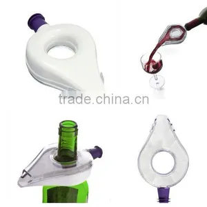 CY053 Plastic Wine Pourer Bottle Wine Decanter Wine Pour Filter Home Bar Essential Equipment thumbnail-1