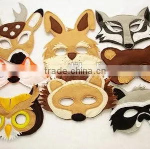 Decorative Ornaments on Santa Trees, Face Mask thumbnail-3