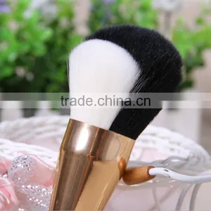 Miss Beauty Cosmetics Fashionable Makeup Brush Retractable Kabuki Brush thumbnail-2