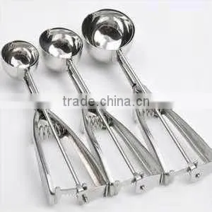 Metal Ice Cream Scoop thumbnail-1