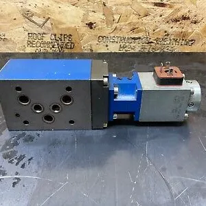 14126569 Proportional Telescopic Valve Group for Sany SRSC45H4 Reach Stacker Genuine Hydraulic Control Replacement thumbnail-3