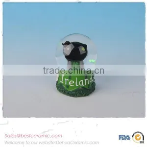 Polyresin Clover Waterball Globeball thumbnail-1