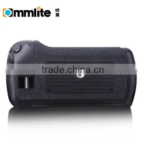 Commlite ComPak Vertical Camera Grip/Battery Pack/Battery Grip for Canon 7D thumbnail-1