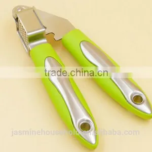 Hot Sale Premium Quality Manual Garlic Press -Stainless Steel Kitchen Small Tools thumbnail-6