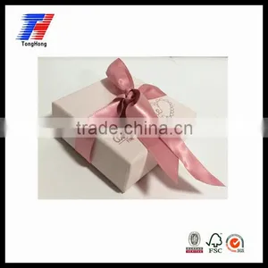 Chinese Factory Custom Paper Jewelry Box High End Luxury Jewelry Gift Box thumbnail-1