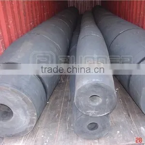 Cylindrical Tugboat Marine Rubber Fenders thumbnail-1