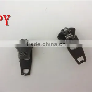 3# Wholesale Light Black Nickel Zipper 4.5 YG Slider thumbnail-1