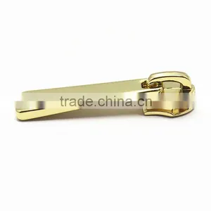 High Quality Decorative Zipper Puller Manufacturer thumbnail-3
