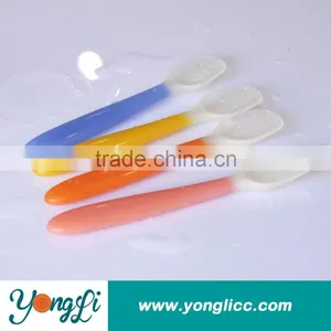 Factory Direct Silicon Baby Food Dispensing Spoon thumbnail-1