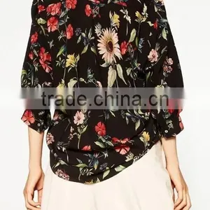Runwaylover EY2327B 2017 Ladies Deep V-Neck Printed Blouse thumbnail-4