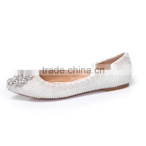 2015 Flat Shoes Women Casual Summer Flat Wedding Shoes Diamond Bridal Shoes With Pearl Upper thumbnail-3