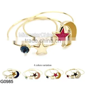 Magazine Style Gold Heart Ring With Crystal thumbnail-6