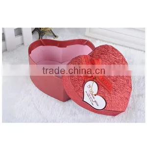 Shaped Hear For Love Sweet Chocolate Box thumbnail-3