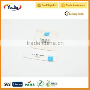 2016 Hot Sale Low Price Back Cover Fold Woven Label in High Quality thumbnail-4